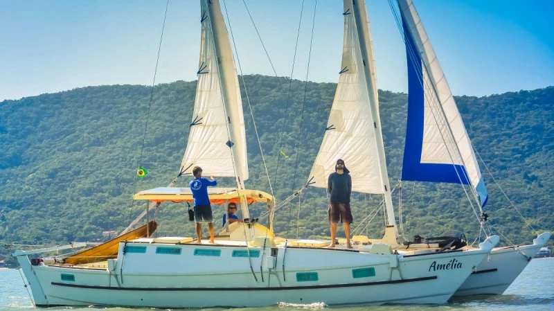 Catamaran Amelia